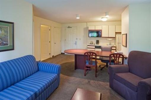 фото отеля Candlewood Suites Fairfax