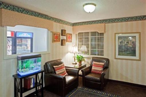 фото отеля Candlewood Suites Fairfax