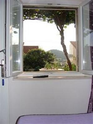 фото отеля Jele Rooms