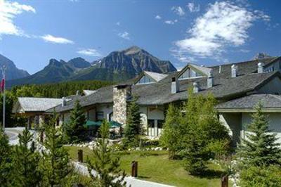 фото отеля Lake Louise Inn
