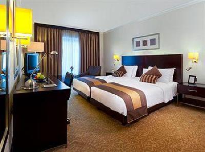 фото отеля Traders Hotel Dubai
