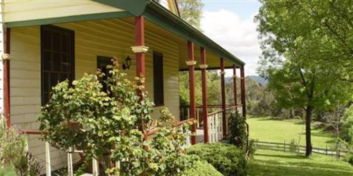 фото отеля Crabtree River Cottages Bed and Breakfast Huonville