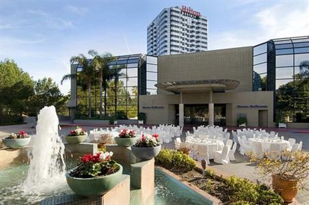 фото отеля Hilton Los Angeles / Universal City
