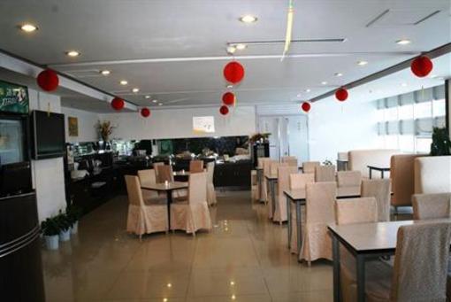 фото отеля Jinjiang Inn Yantai Development Zone Changjiang Road