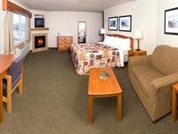 AmericInn Lodge & Suites Munising Wetmore