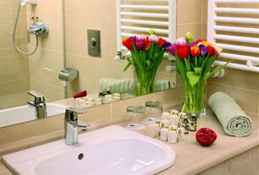 фото отеля Central Plaza Hotel