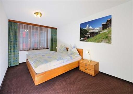 фото отеля Hotel Continental Zermatt