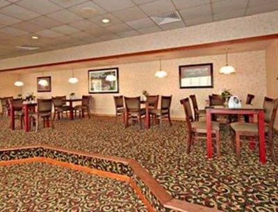 фото отеля Quality Inn Burlington (North Carolina)