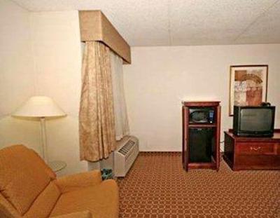 фото отеля Quality Inn Burlington (North Carolina)