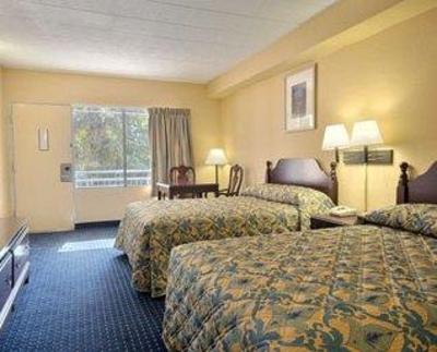 фото отеля Howard Johnson Express Inn-College Park