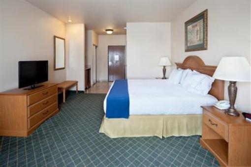 фото отеля Holiday Inn Express Hotel & Suites Alice