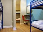 фото отеля Isaacs Hostel