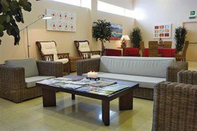 фото отеля Husa Las Cañas Hotel Viana