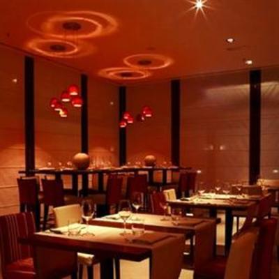 фото отеля Ramada Plaza Milano