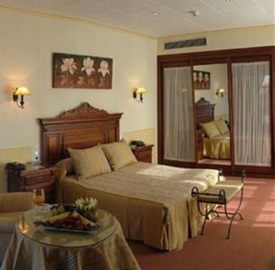 фото отеля Hotel Sandra Seville