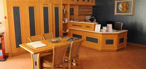 фото отеля Inea Hotel & Suites