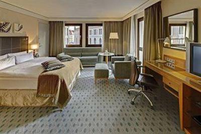 фото отеля Hilton Dresden Hotel