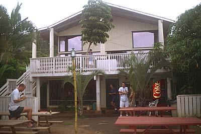 фото отеля Backpackers Vacation Inn and Plantation Village