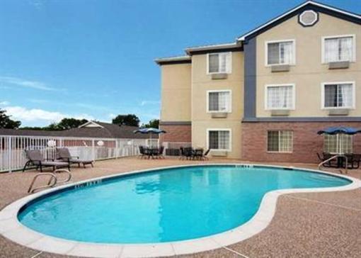 фото отеля Comfort Inn Cleburne