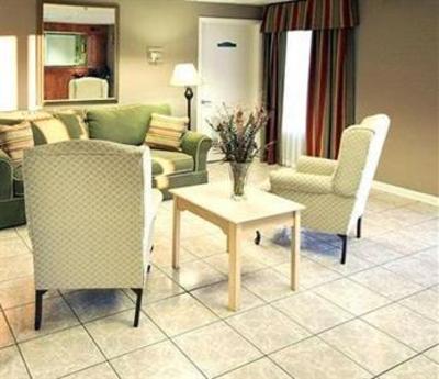 фото отеля Quality Inn at the University