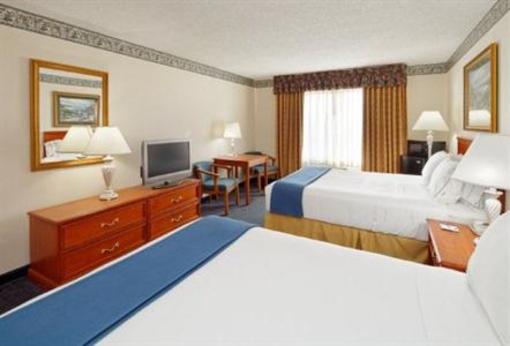 фото отеля Holiday Inn Express & Suites Lancaster (Ohio)