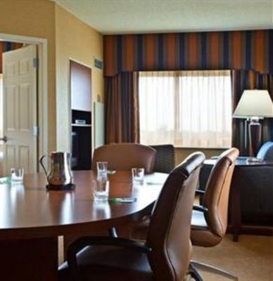 фото отеля Holiday Inn & Suites Chicago O'Hare Rosemont