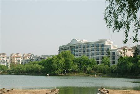 фото отеля Mingfa Pearl Spring Hotel