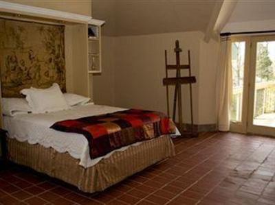 фото отеля Tamaracks Country Villa Bed & Breakfast