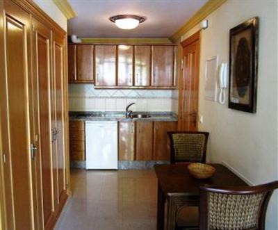 фото отеля Apartamentos Plaza Cavana 5