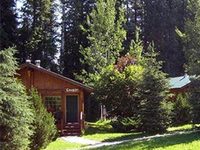 Hillside Lodge and Chalets