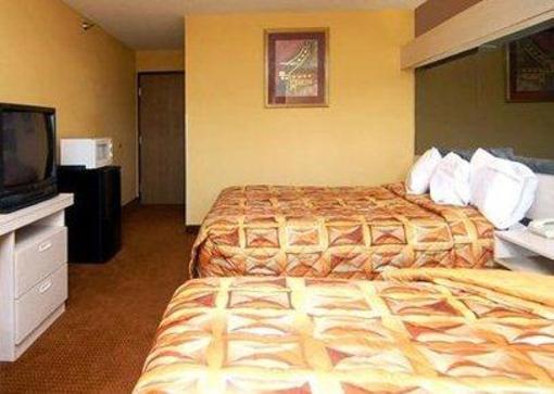 фото отеля Econo Lodge Tillmans Corner