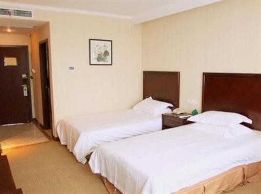 фото отеля Green Tree Inn Yangzhou Geyuan