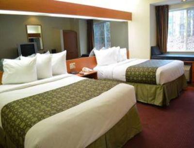 фото отеля Microtel Inn & Suites Tallahassee