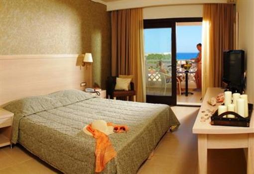 фото отеля Cactus Royal Spa & Resort Hotel