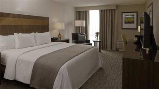 фото отеля DoubleTree by Hilton Hotel Pittsburgh