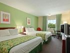 фото отеля Baymont Inn & Suites Jefferson City