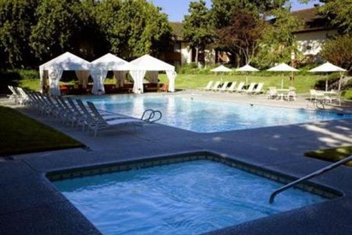 фото отеля Park Inn by Radisson Fresno