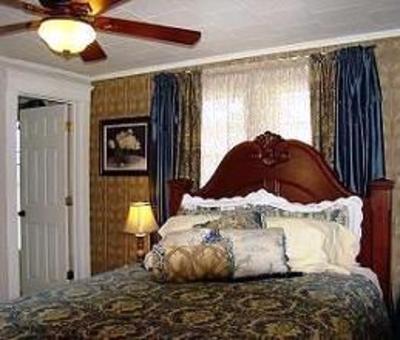 фото отеля Vintage Charm Bed and Breakfast Waterville (Kansas)