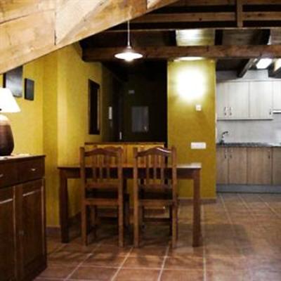 фото отеля Apartaments Turístics Casa Ton Esterri d'Aneu