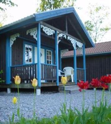фото отеля Skotteksgarden Cottages Ulricehamn