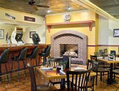 фото отеля Howard Johnson Cleveland