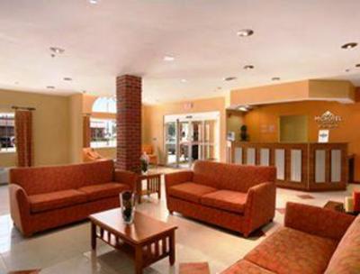 фото отеля Microtel Inn & Suites Notre Dame University South Bend