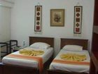 фото отеля Days Inn-Kandy