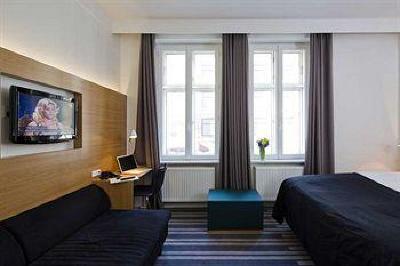 фото отеля Copenhagen Crown Hotel