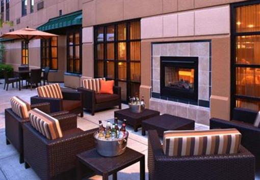 фото отеля Courtyard by Marriott Cincinnati Covington