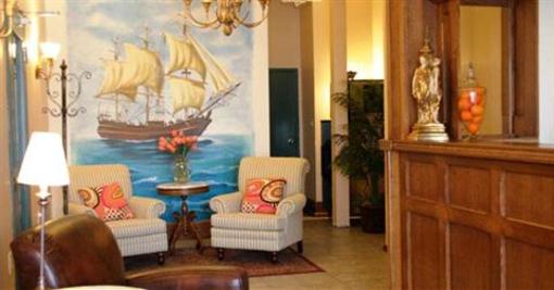 фото отеля Smugglers Cove Inn
