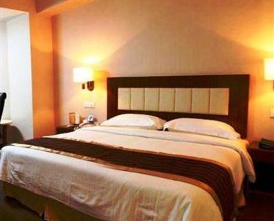 фото отеля Jiakai Crown Hotel