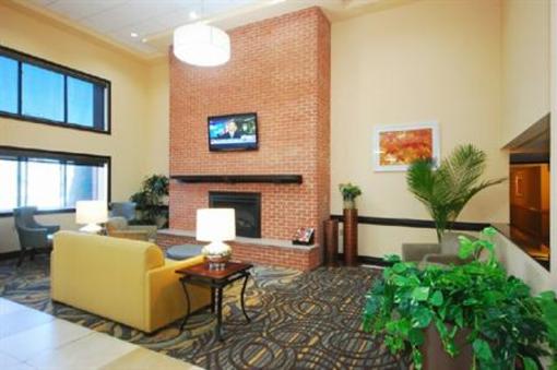 фото отеля Best Western Plus Newark Christiana Inn