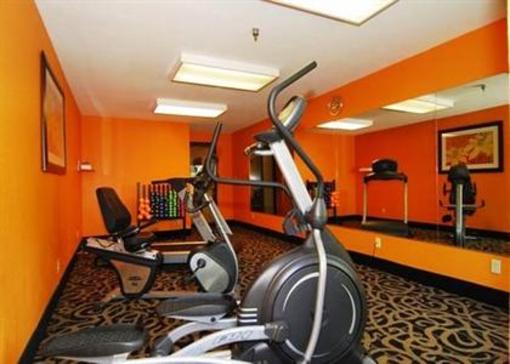 фото отеля Quality Inn & Suites Sulphur