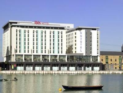 фото отеля Ibis London Excel Docklands